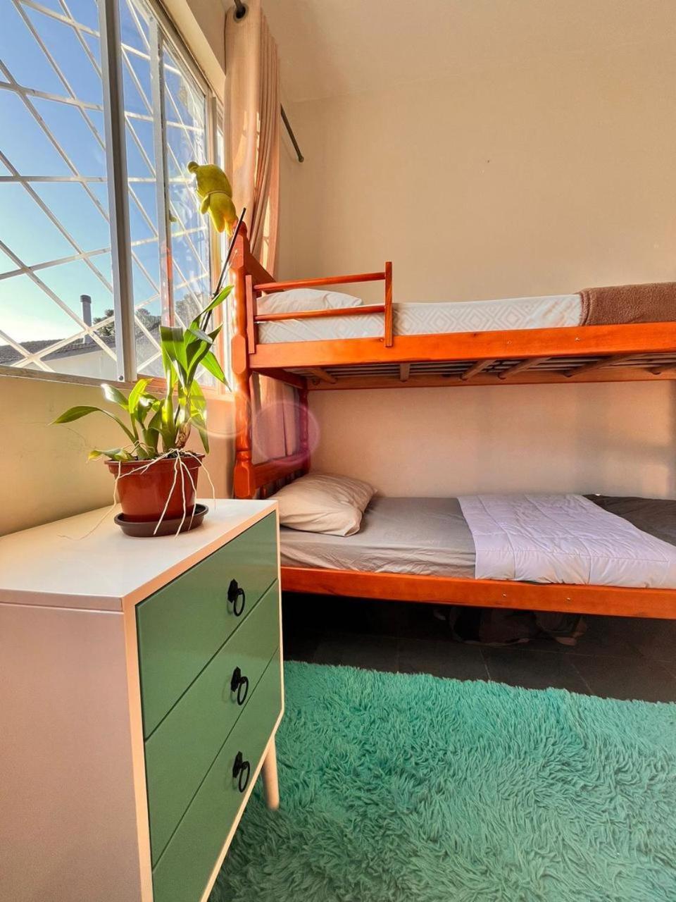 Opera Hostel Куритиба Екстериор снимка